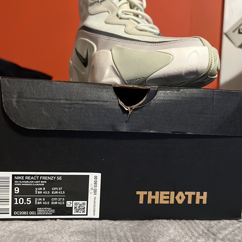 Shoes - Picture 7 of 7